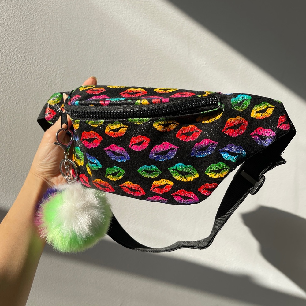 Very fun and stylish bag